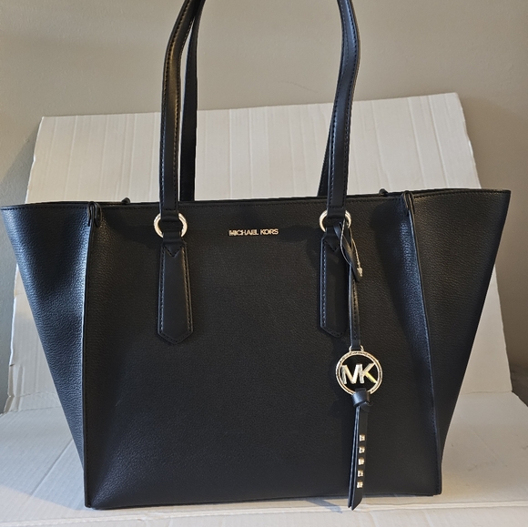 Michael Kors  Kris TZ Latge Tote Bag - Picture 6 of 6